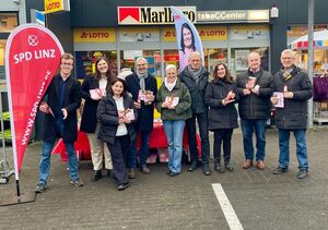 SPD-Mitglieder verschenkten eine süße Überraschung